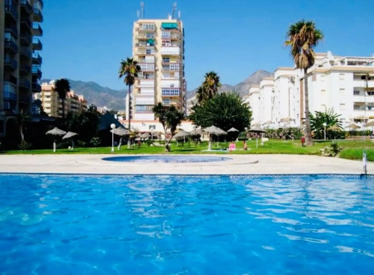 Precioso Estudio Frente Al Mar Con Piscina Benalmadena