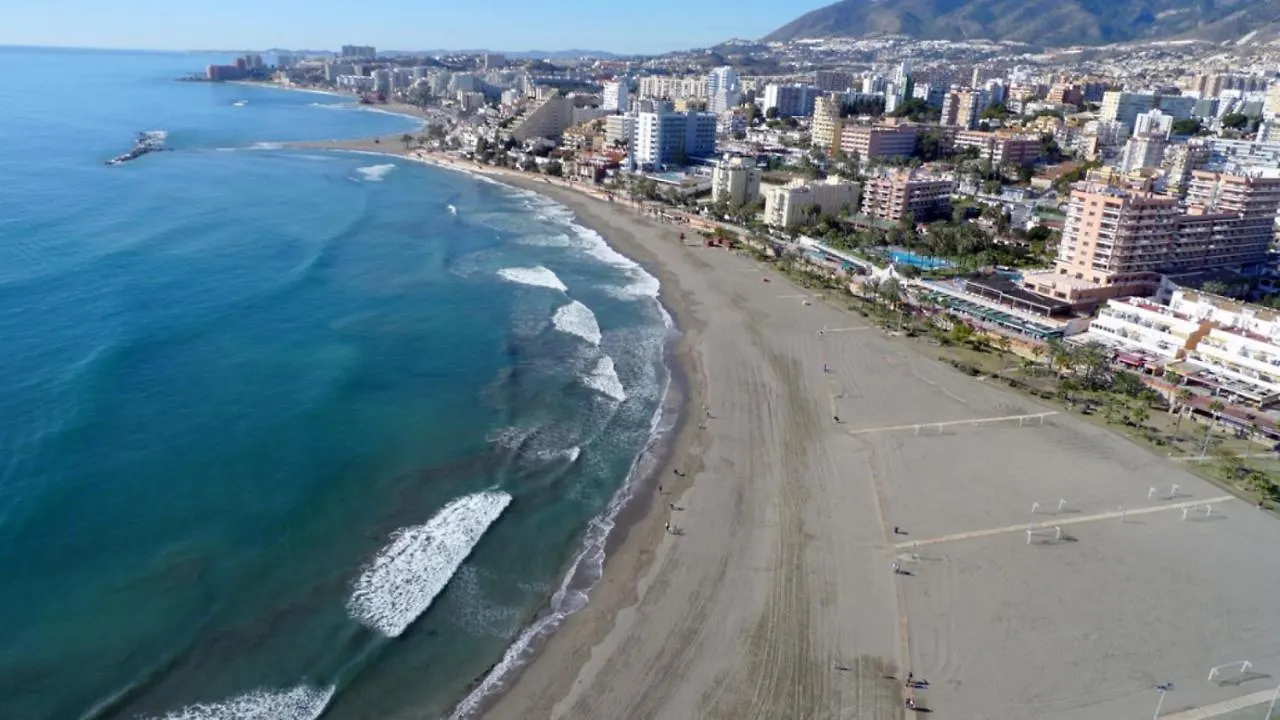 Apartment Precioso Estudio Frente Al Mar Con Piscina Benalmadena Spain